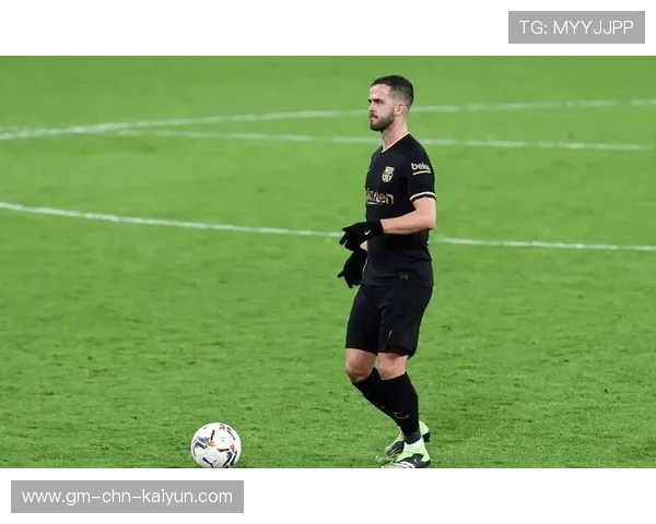 皮亚尼奇任意球技惊四座 皮亚尼奇任意球技惊四座