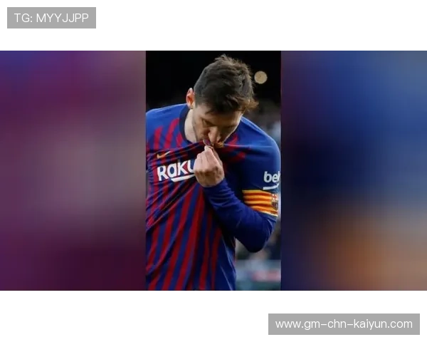 梅西禁区弧顶低射破门